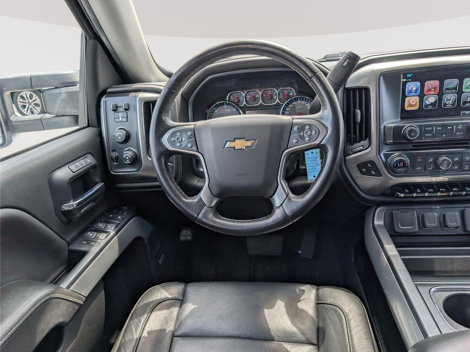 Used 2018 Chevrolet Silverado 1500 LTZ Z71 w/ LTZ Plus Package AWD/4WD image 18