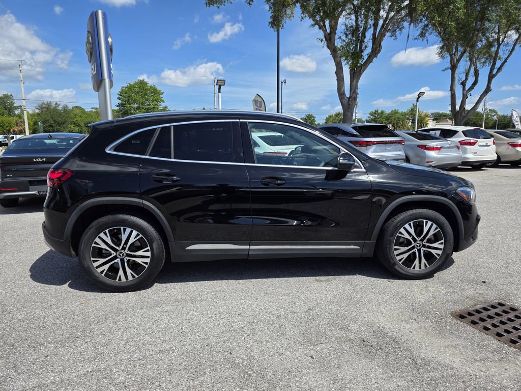 Used 2025 Mercedes-Benz GLA 250 image 2