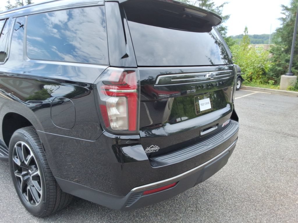 Certified 2021 Chevrolet Suburban RST RWD image 14