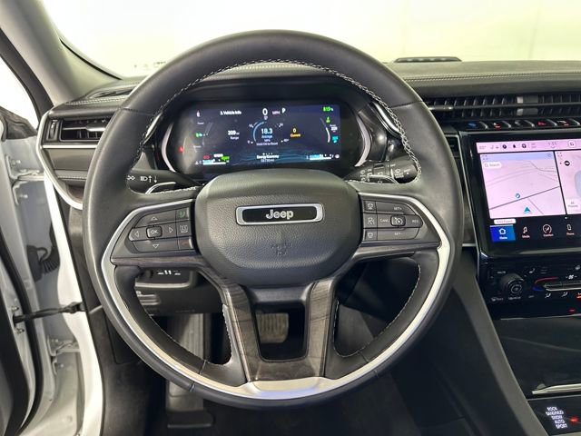 Used 2023 Jeep Grand Cherokee 4WD 4xe image 14