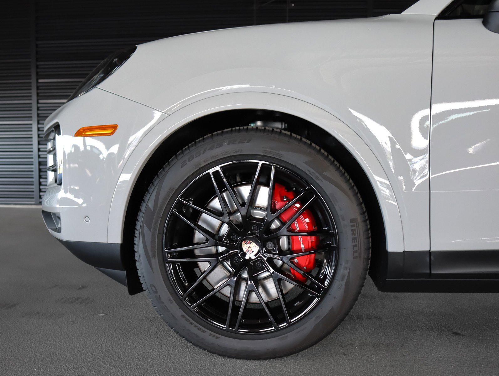 Used 2026 Porsche Cayenne S image 12