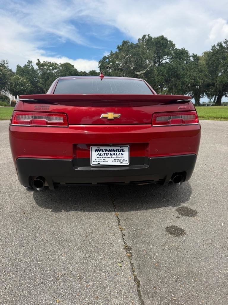 Used 2014 Chevrolet Camaro SS w/ RS Package RWD image 5