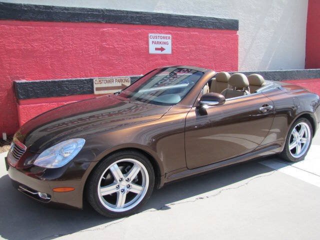 Used 2007 Lexus SC 430 Convertible w/ Preferred Accessory Pkg RWD image 4
