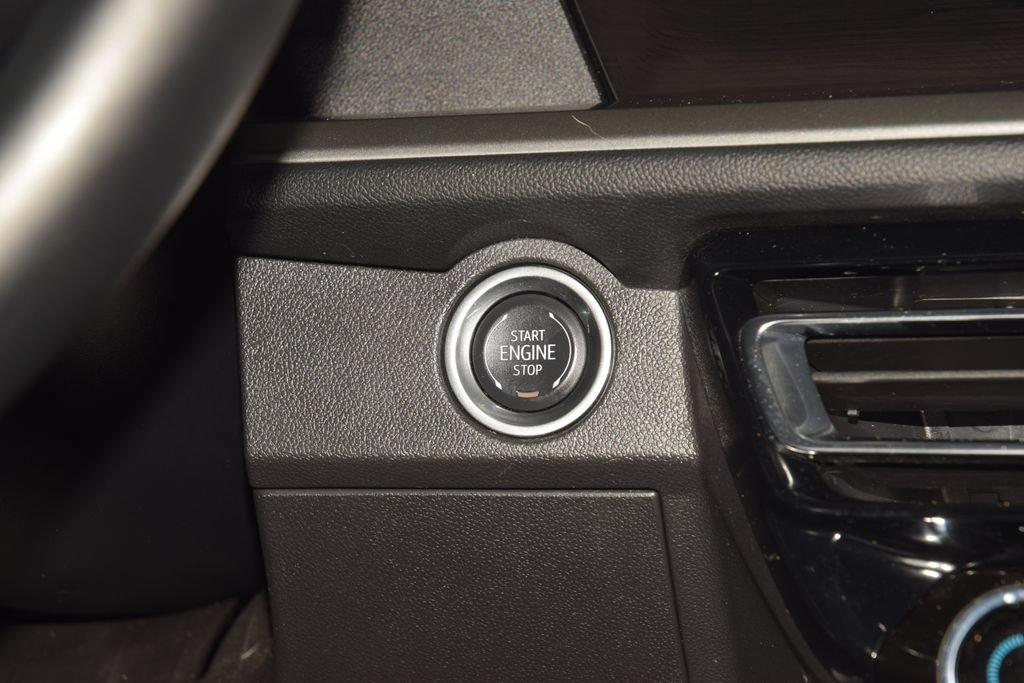 Used 2024 Chevrolet Traverse LS w/ LPO, Floor Liner Package AWD/4WD image 32