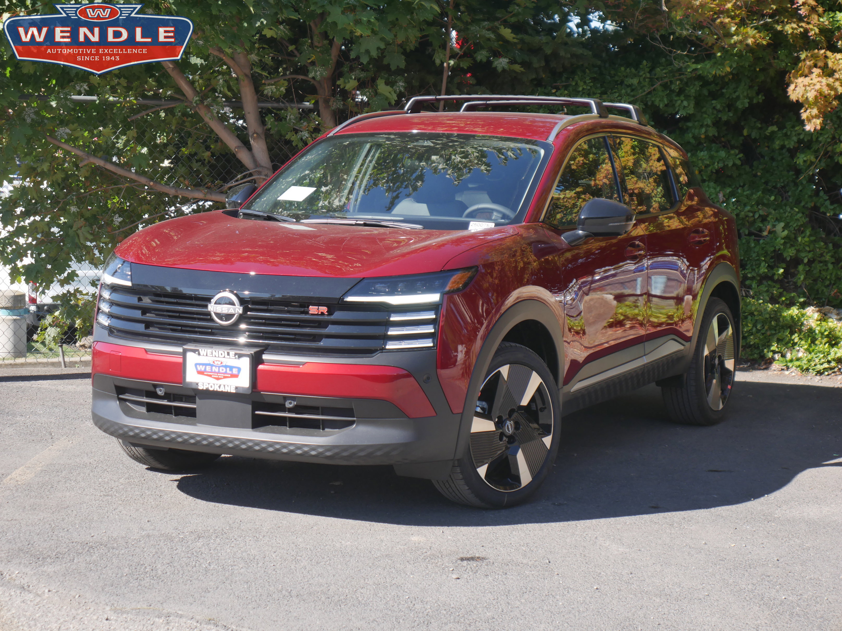 New 2026 Nissan Kicks SR w/ Cold Weather Package image 1