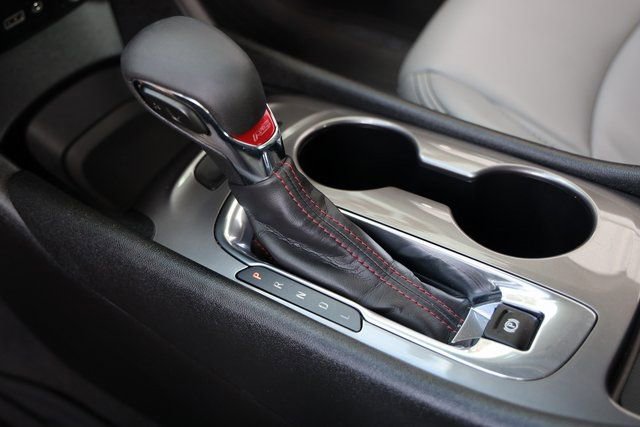 Used 2023 Chevrolet Malibu RS image 21