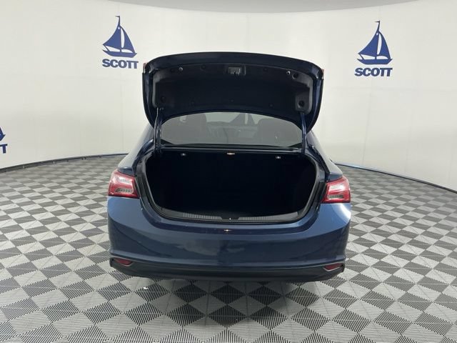 Used 2020 Chevrolet Malibu LT FWD image 21