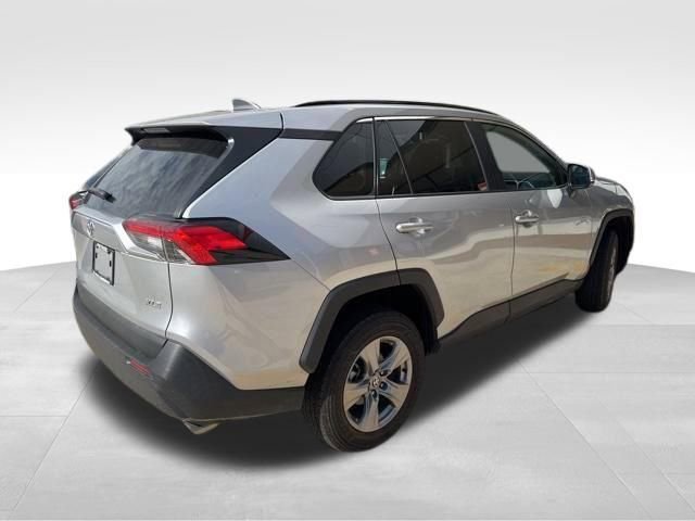Used 2024 Toyota RAV4 XLE image 6