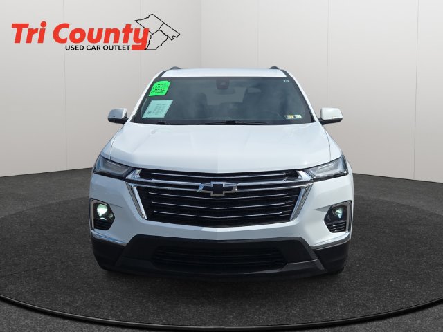 Used 2022 Chevrolet Traverse LT w/ LPO, Floor Liner Package AWD/4WD image 2