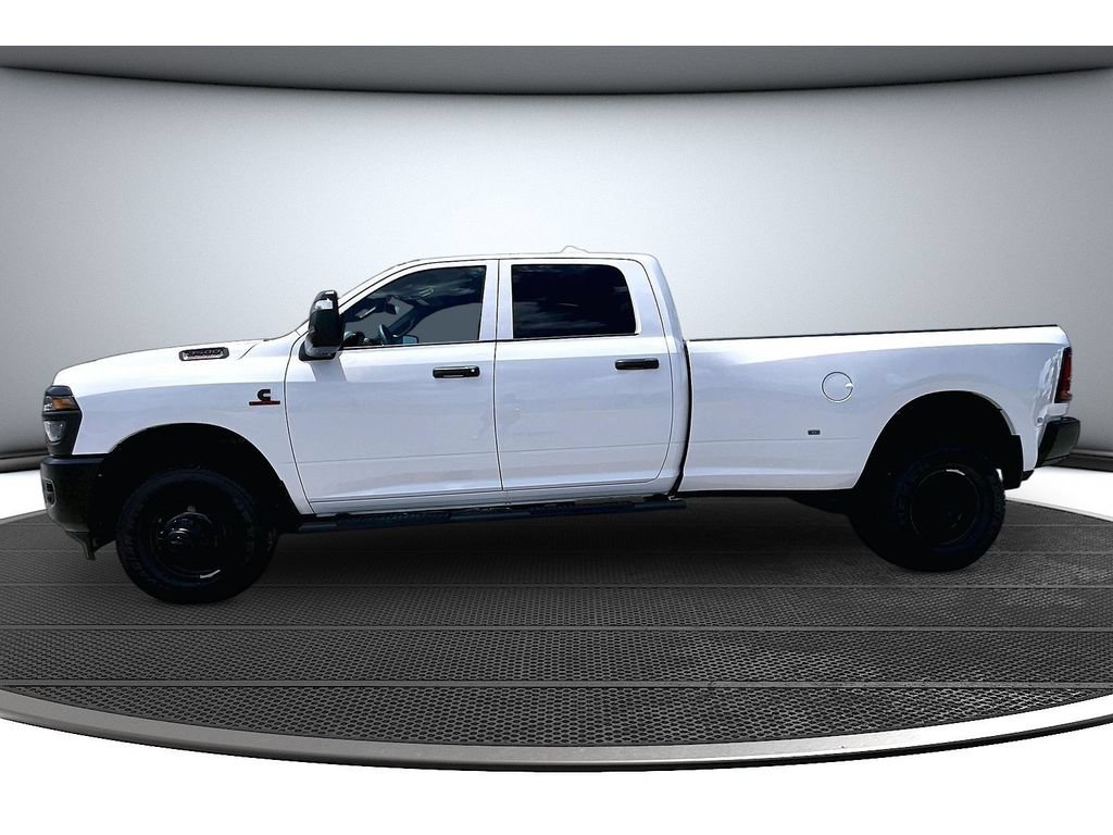 New 2026 RAM 3500 Tradesman AWD/4WD image 20