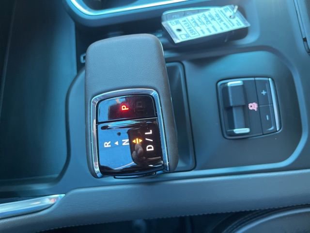 Used 2024 GMC Sierra 1500 Denali AWD/4WD image 19