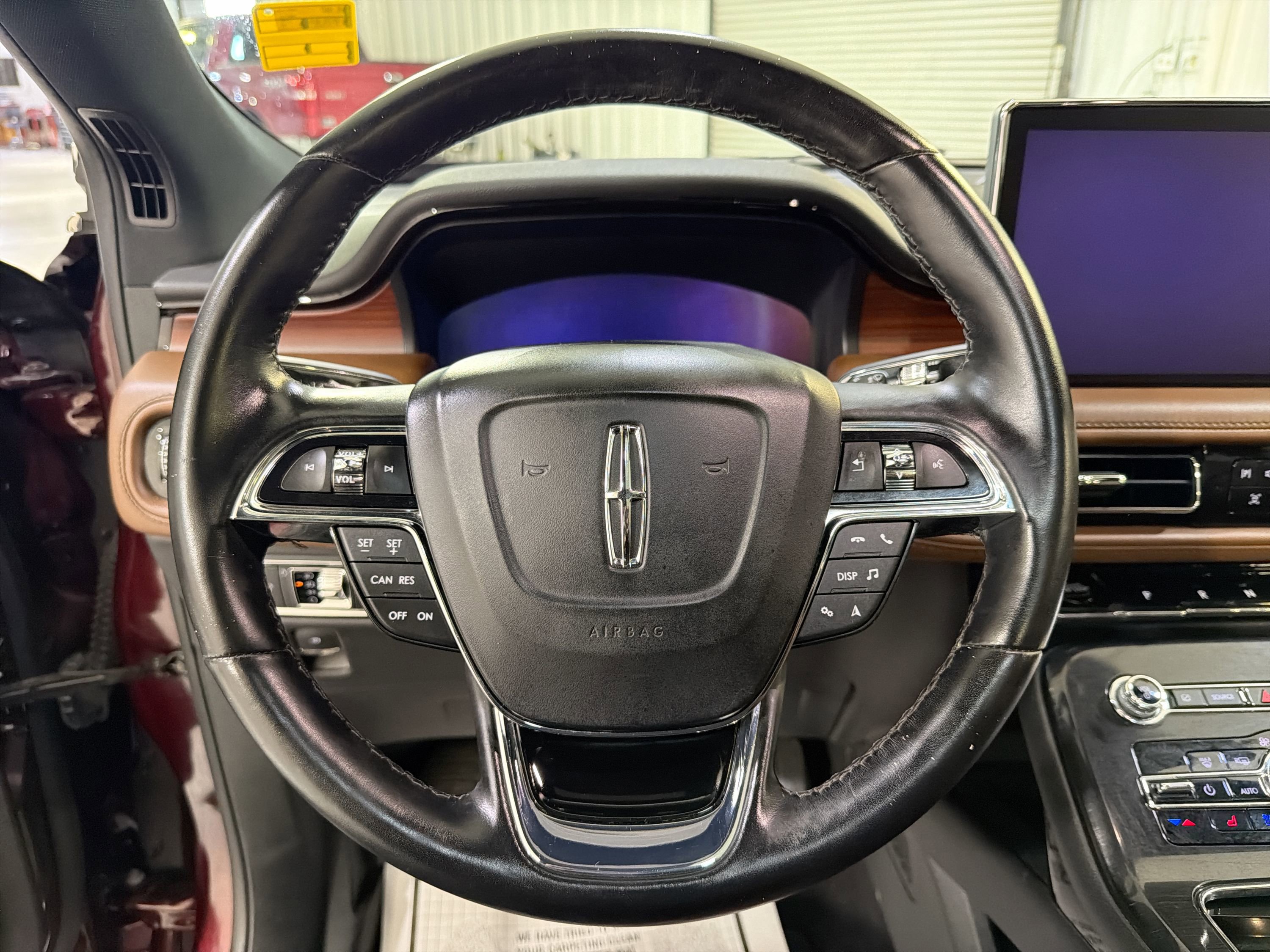 Used 2023 Lincoln Nautilus Reserve AWD/4WD image 13
