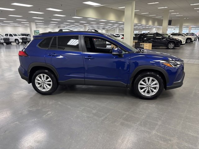 Certified 2024 Toyota Corolla Cross LE image 8