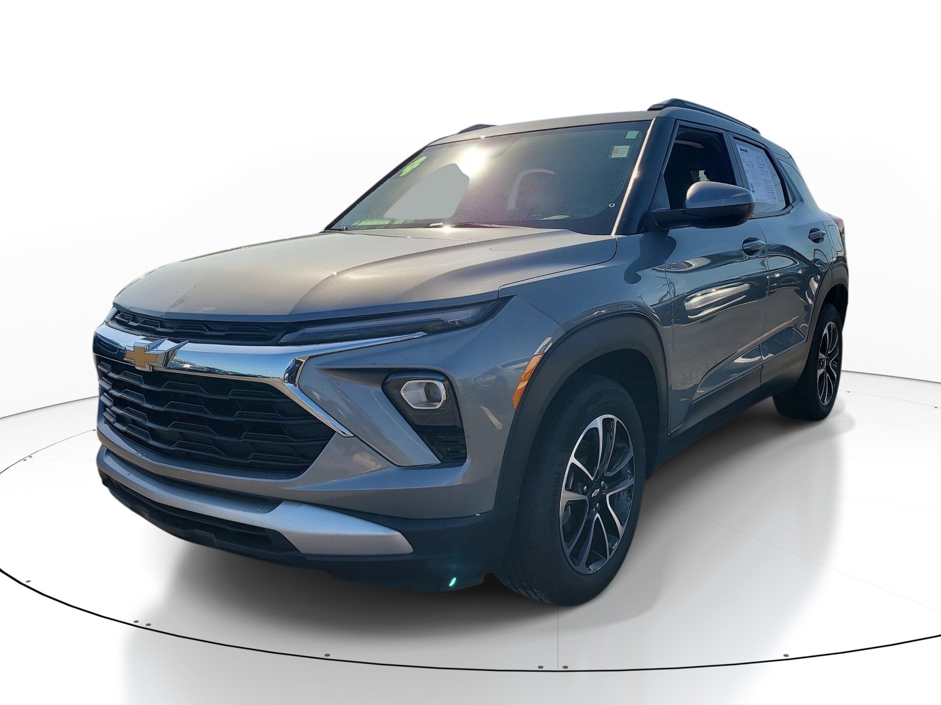 Used 2024 Chevrolet TrailBlazer LT w/ Driver Confidence Package FWD image 3