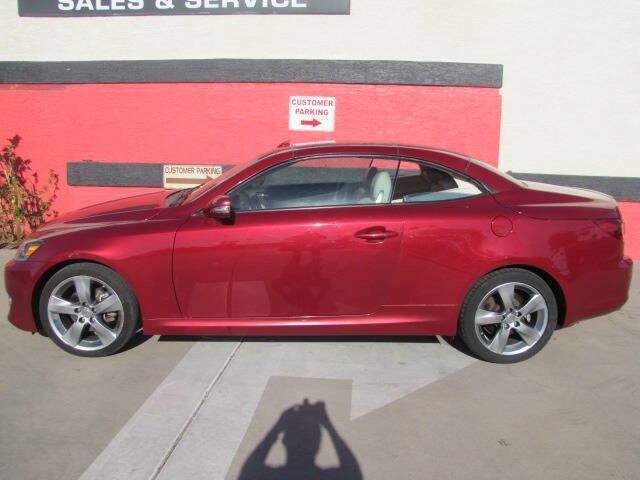 Used 2011 Lexus IS 250C RWD image 10