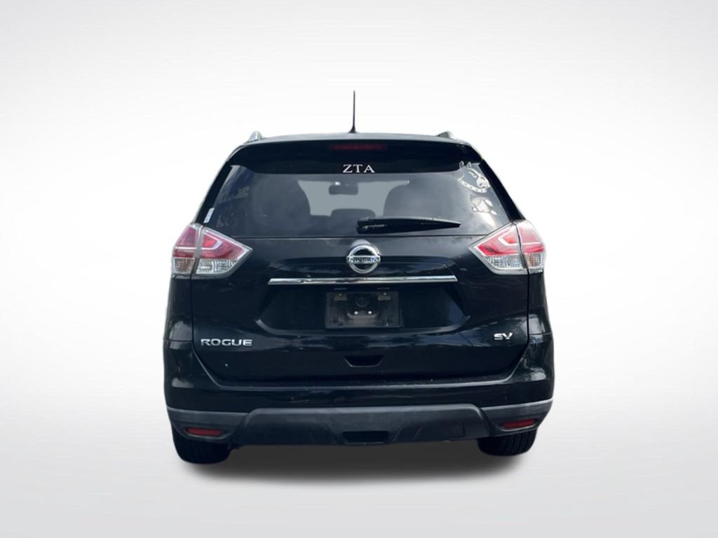 Used 2015 Nissan Rogue SV w/ SV Premium Package FWD image 9