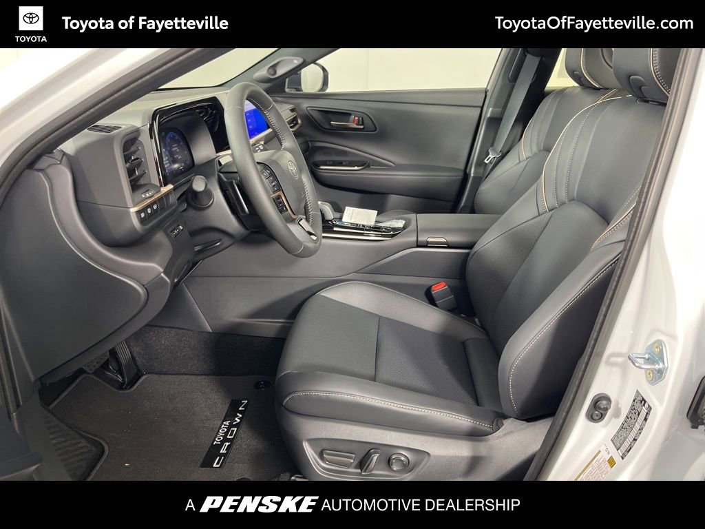 New 2025 Toyota Crown Signia image 25