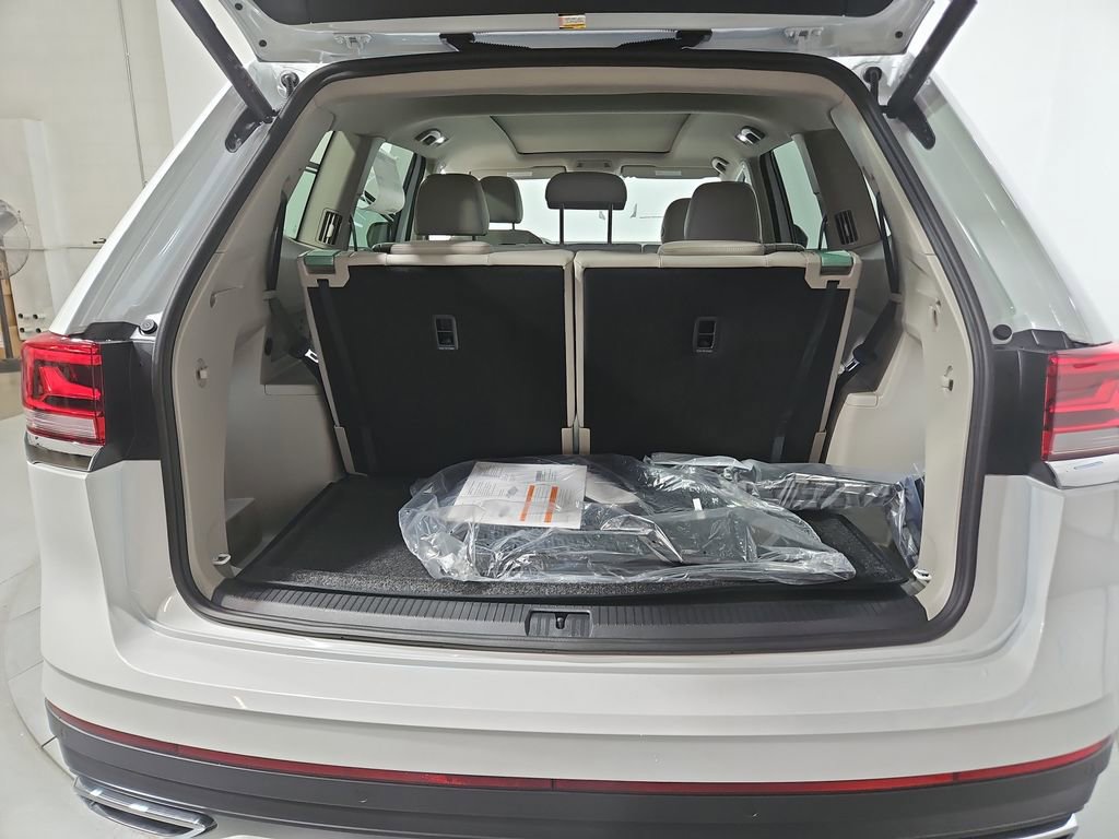 New 2026 Volkswagen Atlas SE image 21