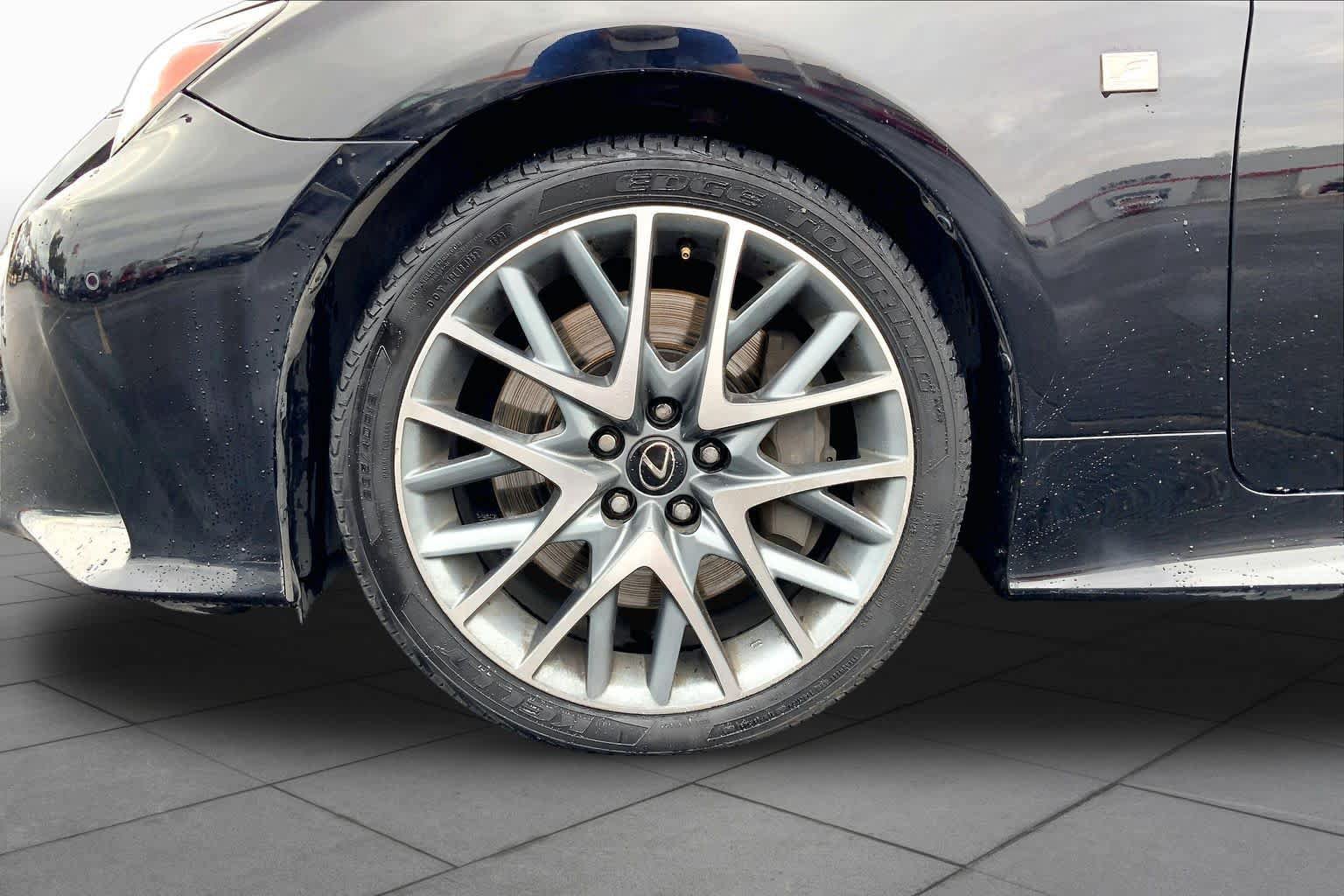 Used 2015 Lexus RC 350 w/ F Sport w/Summer Tires RWD image 11