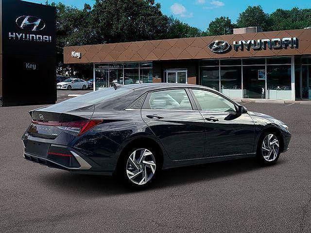 New 2026 Hyundai Elantra Limited w/ Cargo Package FWD image 10