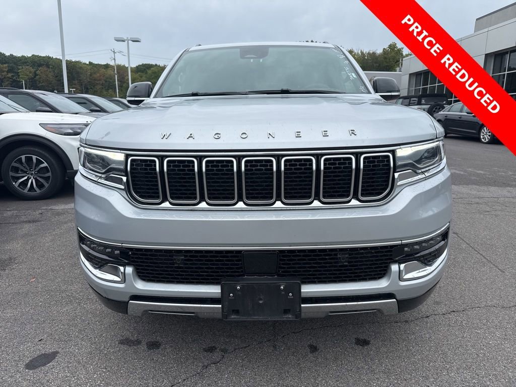 Used 2024 Jeep Wagoneer L Series III w/ Flexible Seating Group image 5