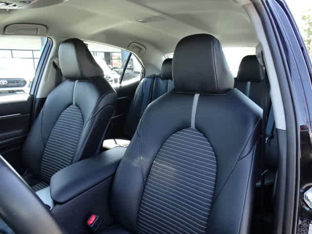 Certified 2023 Toyota Camry SE FWD image 16