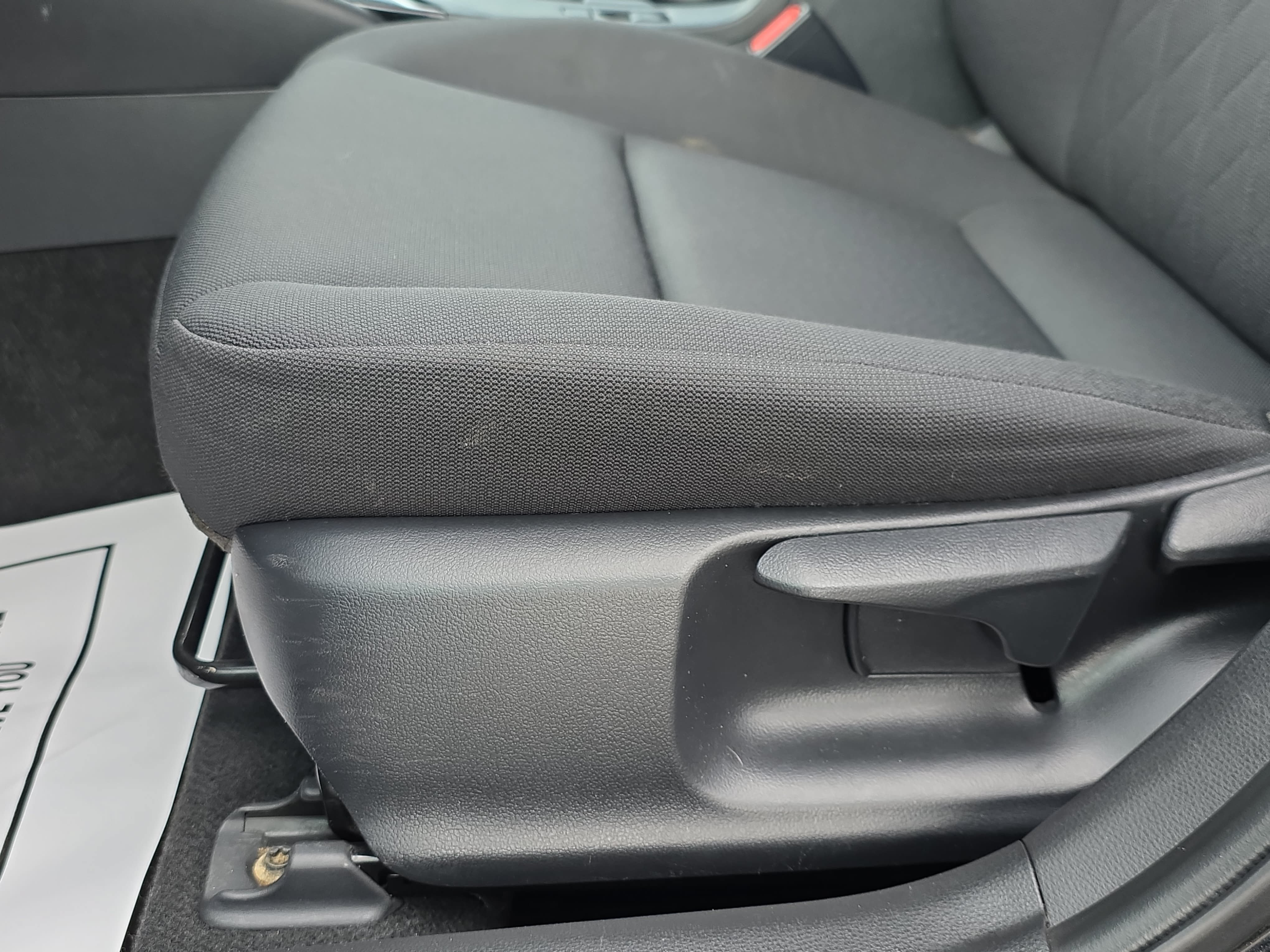 Used 2024 Toyota Corolla LE FWD image 26