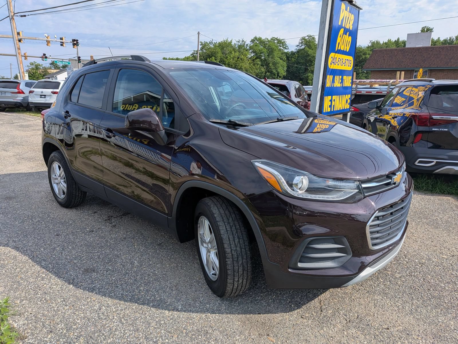 Used 2021 Chevrolet Trax LT AWD/4WD image 8