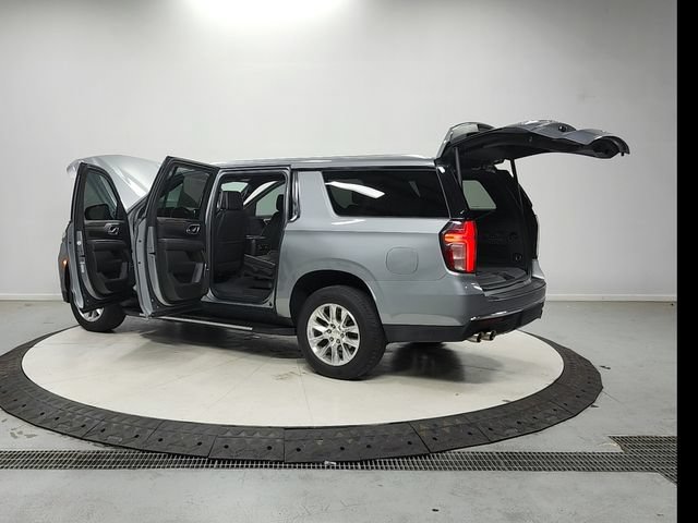 Used 2023 Chevrolet Suburban Premier AWD/4WD image 14