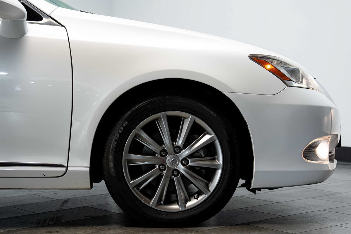 Used 2012 Lexus ES 350 w/ Touring Special Edition FWD image 9