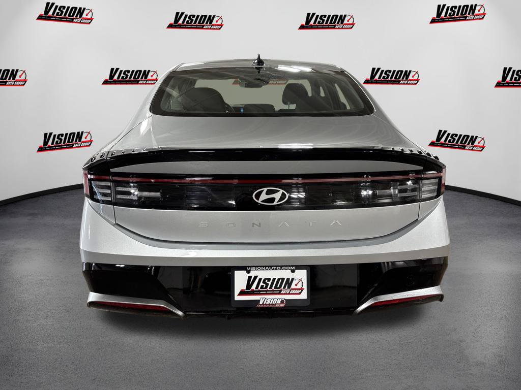 New 2026 Hyundai Sonata SEL FWD image 6