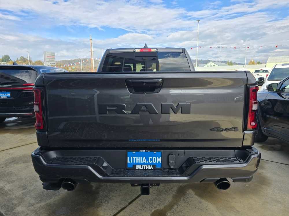 New 2026 RAM 1500 Big Horn AWD/4WD image 4