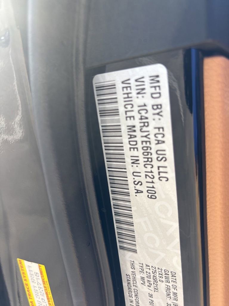 Used 2024 Jeep Grand Cherokee Summit image 52