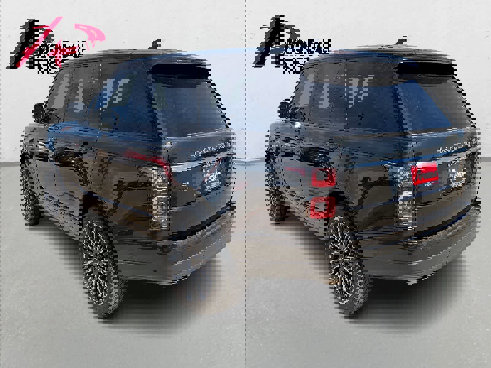 Used 2020 Land Rover Range Rover HSE image 3