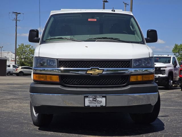 New 2026 Chevrolet Express 3500 w/ Power Convenience Package RWD image 9