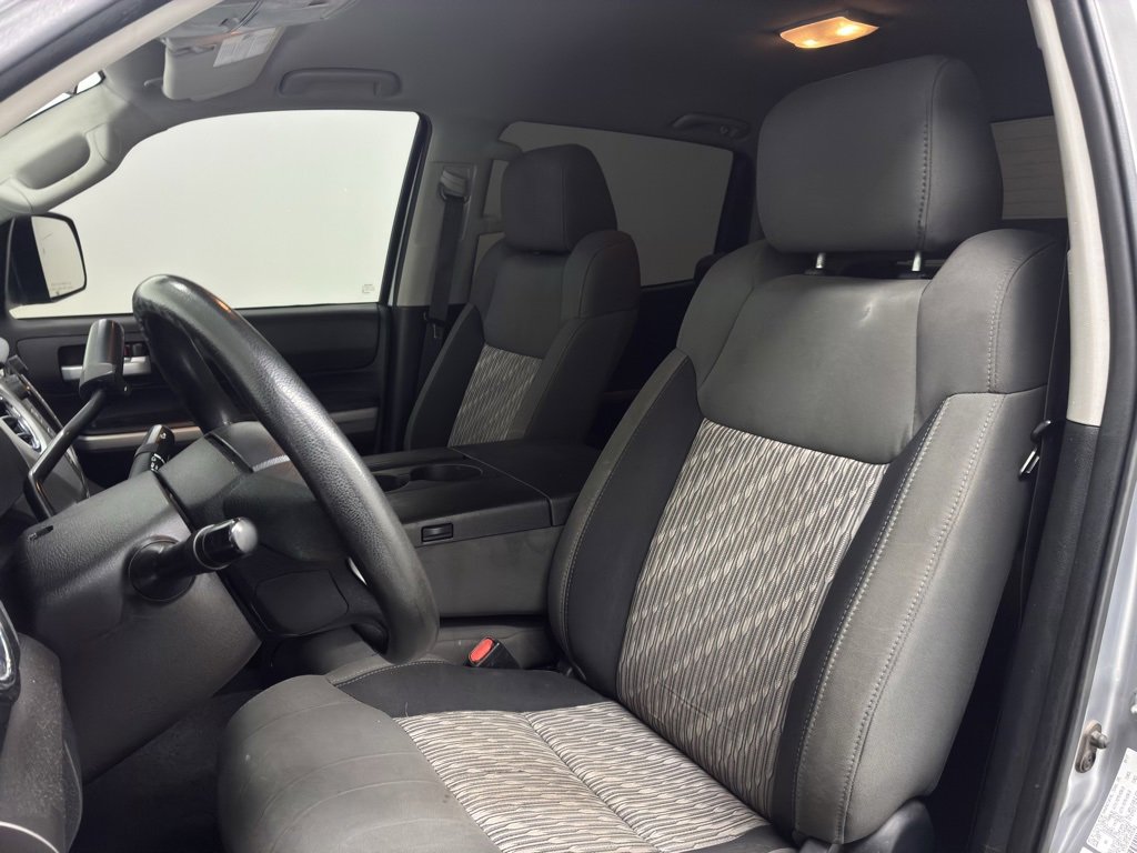 Used 2018 Toyota Tundra SR5 image 19