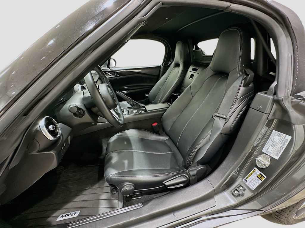 Used 2021 MAZDA MX-5 Miata Grand Touring RWD image 21
