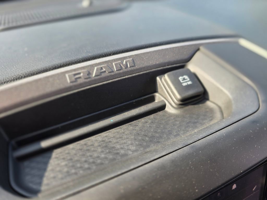 Used 2025 RAM 1500 Tradesman w/ Night Edition image 27