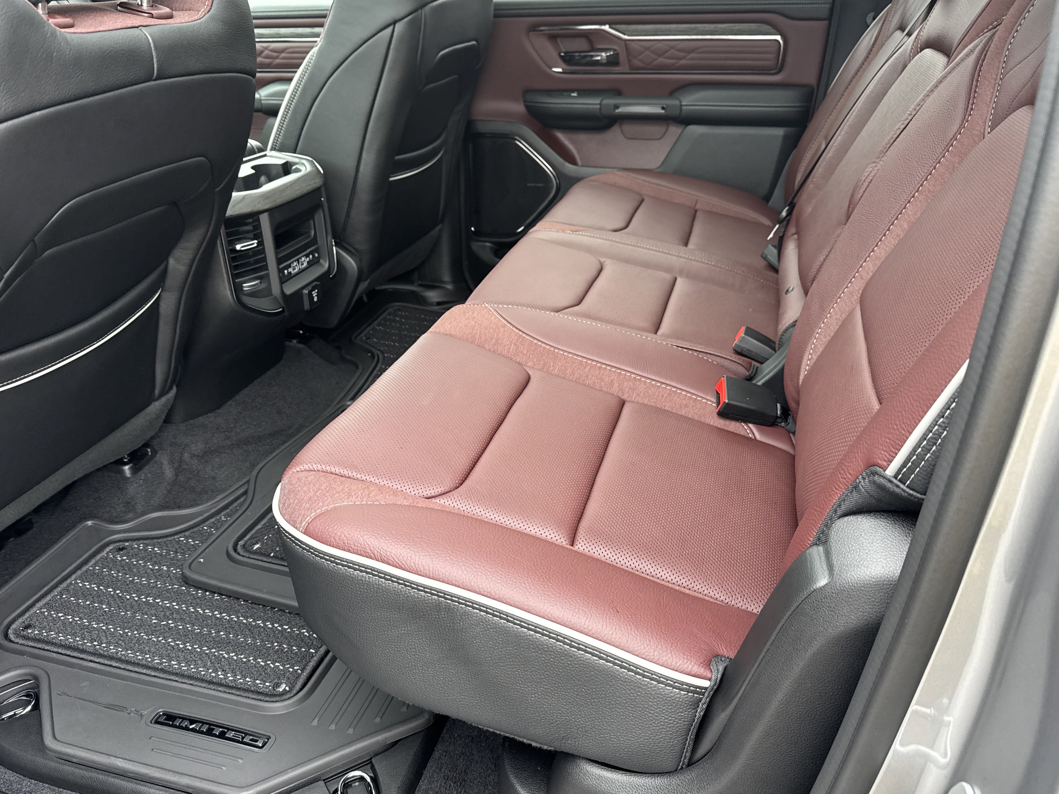 New 2026 RAM 1500 Limited image 24