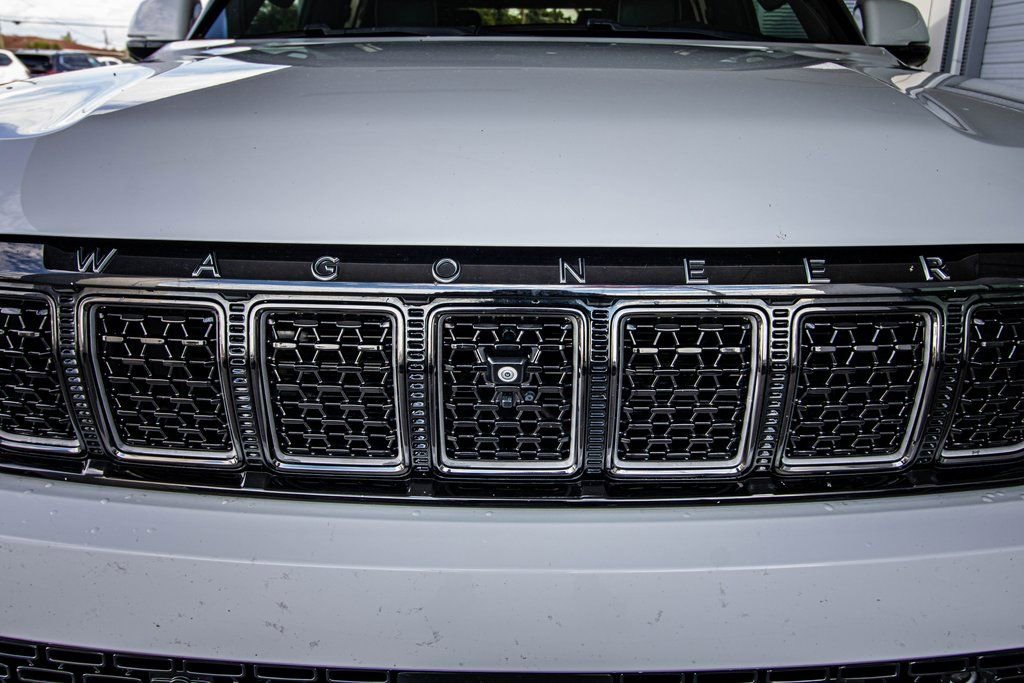 Used 2022 Jeep Grand Wagoneer Series II image 8