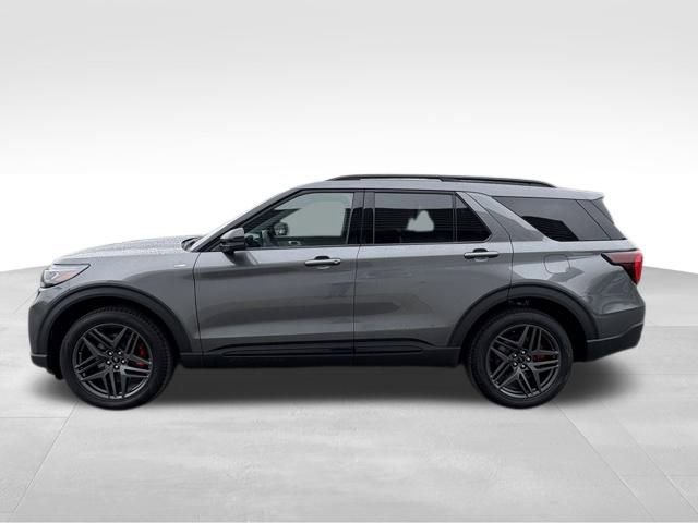 New 2026 Ford Explorer ST-Line w/ ST-Line Street Pack image 9