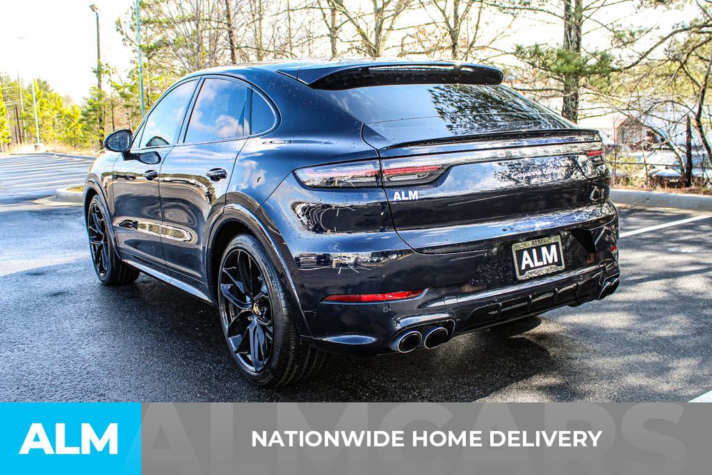 Used 2023 Porsche Cayenne Turbo image 5