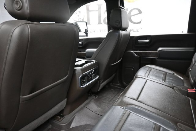 Used 2023 GMC Sierra 3500 Denali w/ Denali Ultimate Package AWD/4WD image 24