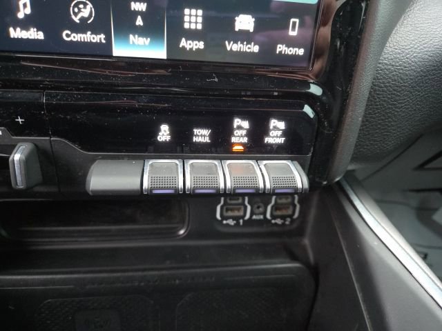 Used 2022 RAM 1500 Laramie w/ Night Edition image 14