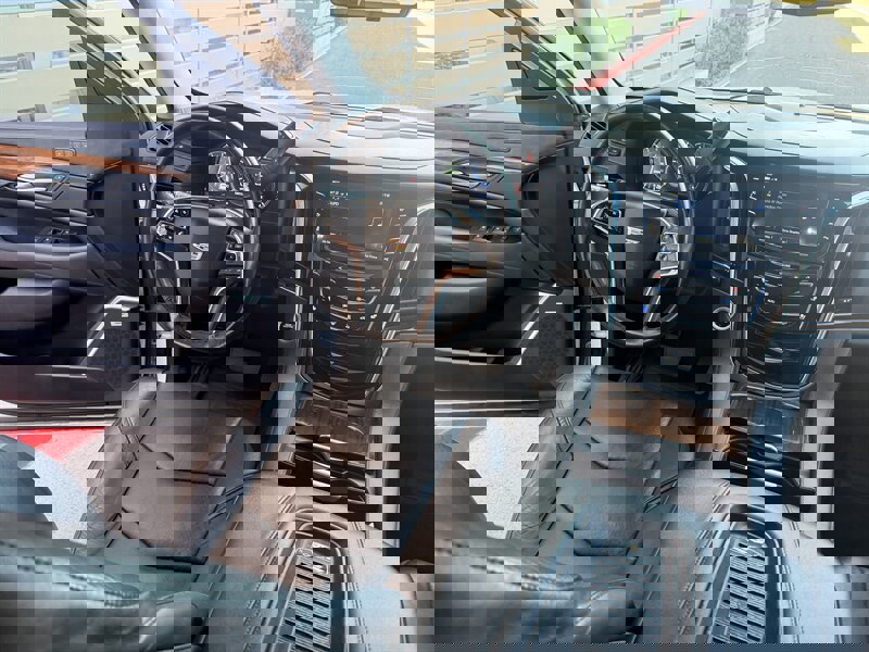 Used 2019 Cadillac Escalade Luxury image 21