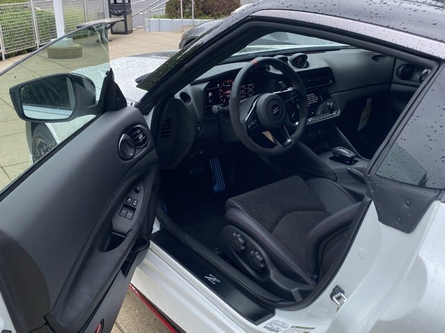 New 2024 Nissan Z NISMO w/ Floor Mat Package image 17