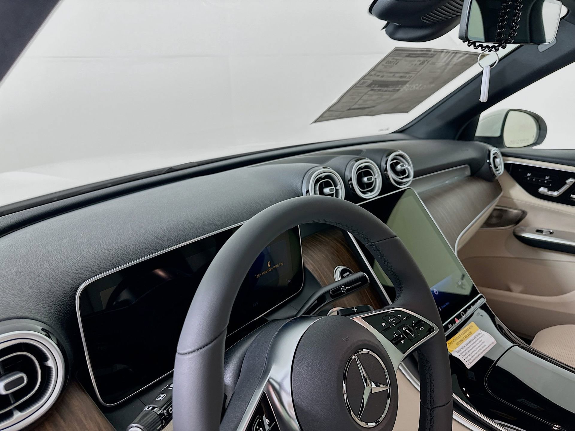 New 2026 Mercedes-Benz GLC 300 4MATIC image 10