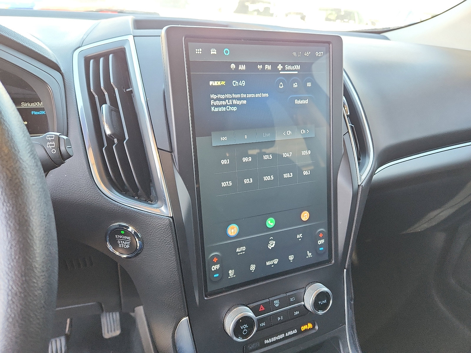 Used 2022 Ford Edge Titanium image 15