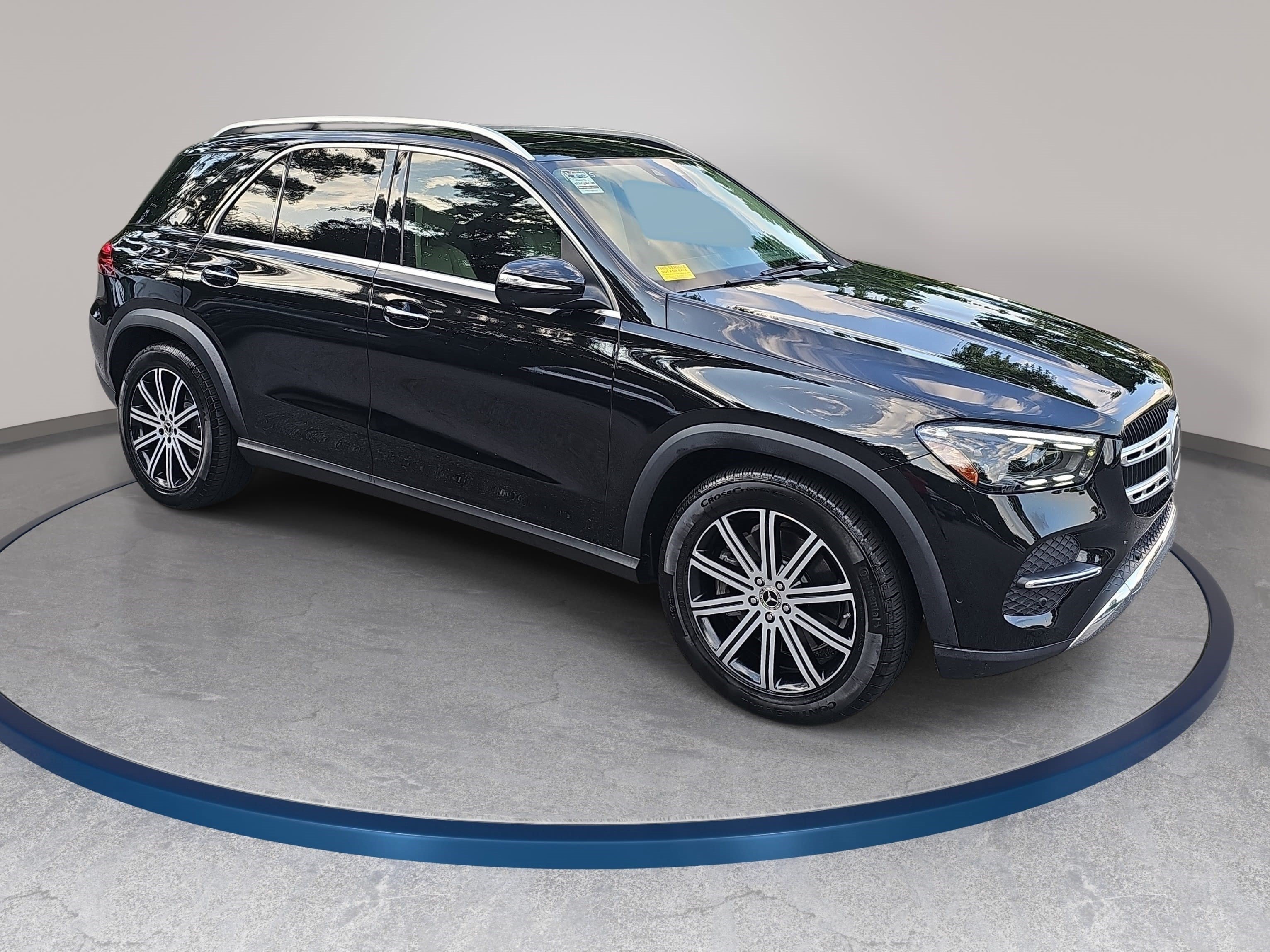 Used 2024 Mercedes-Benz GLE 450 4MATIC image 3