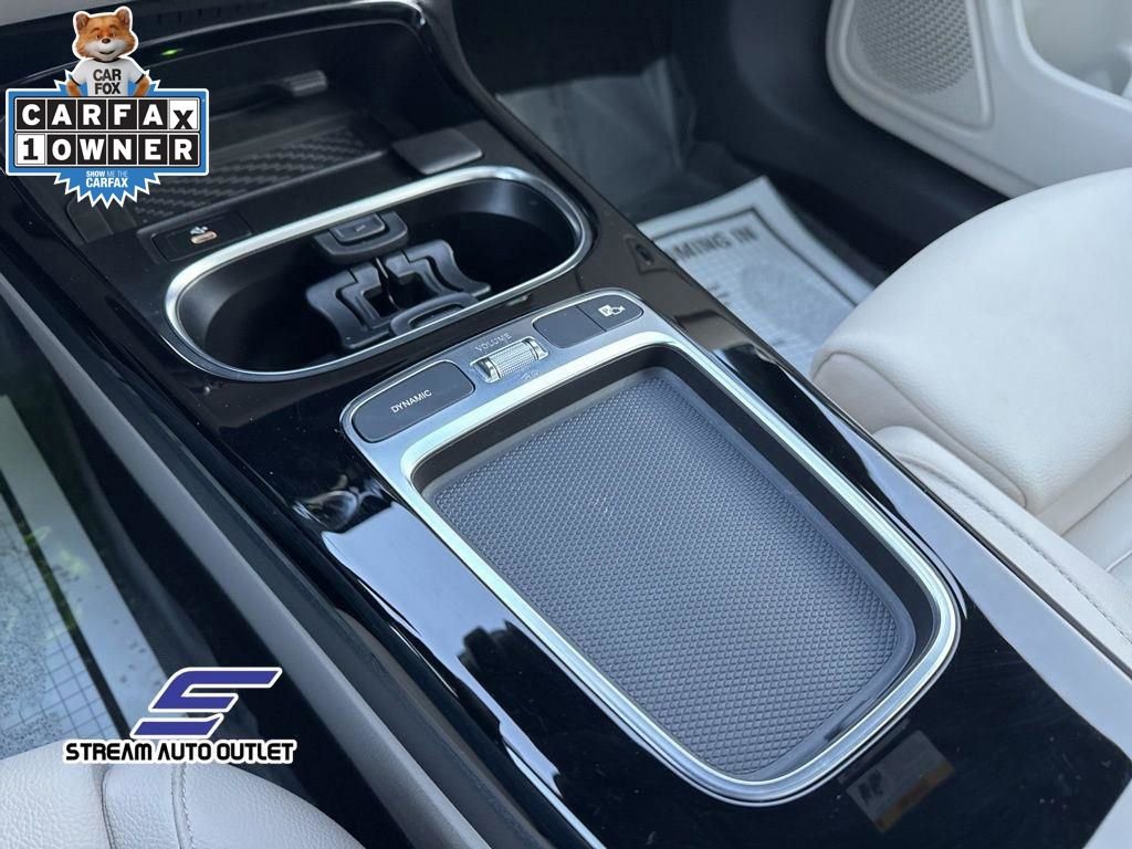 Used 2024 Mercedes-Benz CLA 250 4MATIC image 25